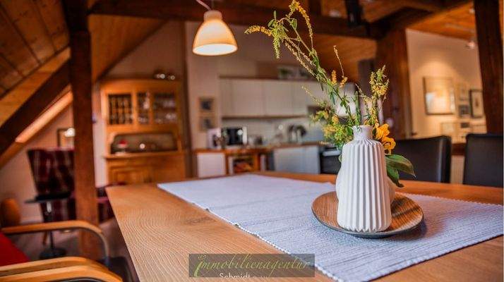 DG - offenes Wohnen in historischem Ambiente mit modernem Look