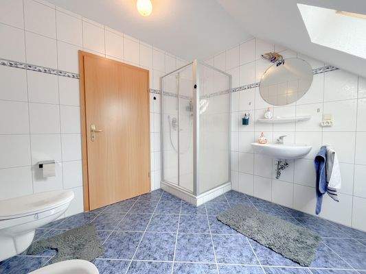 Badezimmer DG