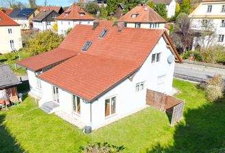 Ansicht auf Haus.JPG