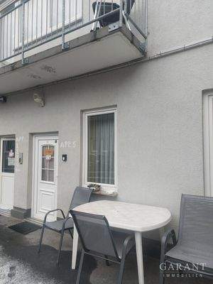 1x Balkon 1x Terrasse