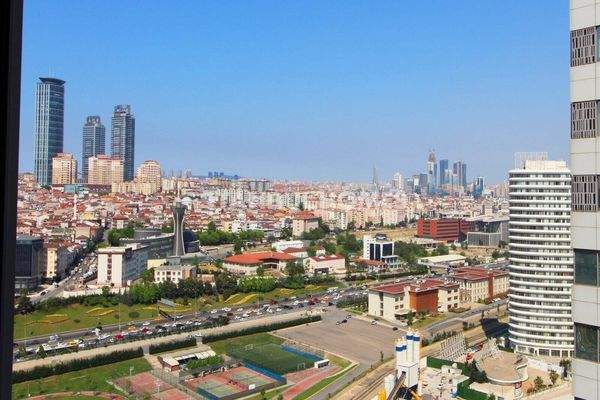 Duplex Property Close to the Main Road and Subway in Kadikoy