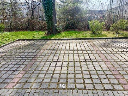 PKW-Außenstellplatz