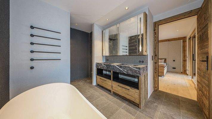 KITZIMMO-Luxus-Townhouse in zentraler Toplage kaufen - Immobilien Kitzbühel.