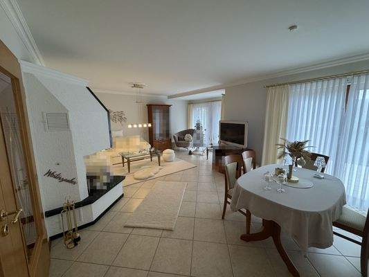 Wohn- und Essbereich