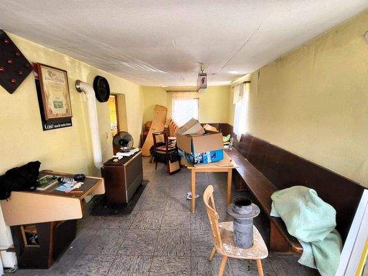 Nebengebäude Bild 1.jpg