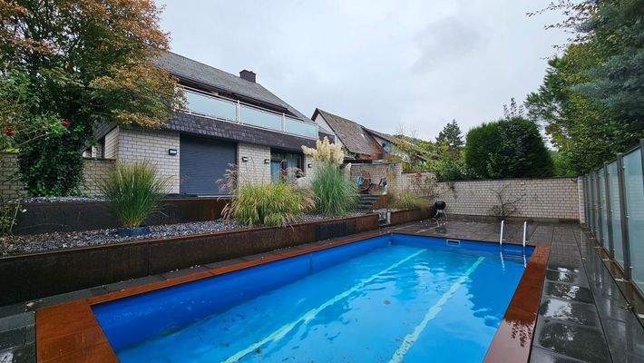 Außenanlage (2).jpg