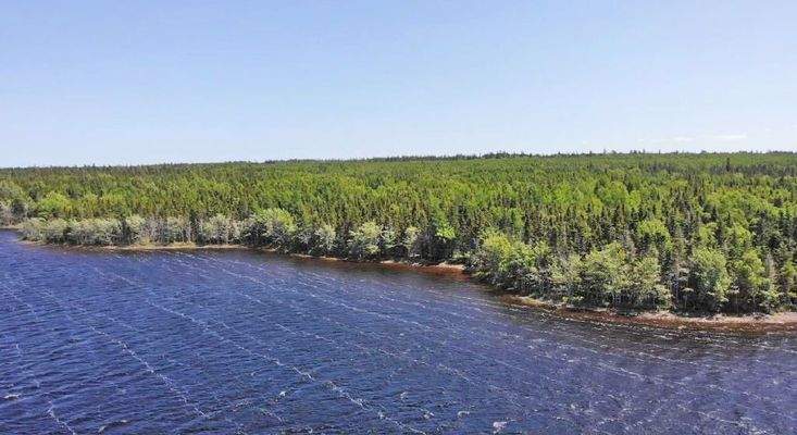 Cape Breton - Wunderschönes See-Ufer-Areal mit 7,7
