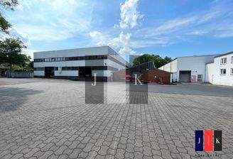 Befestigte Freifläche