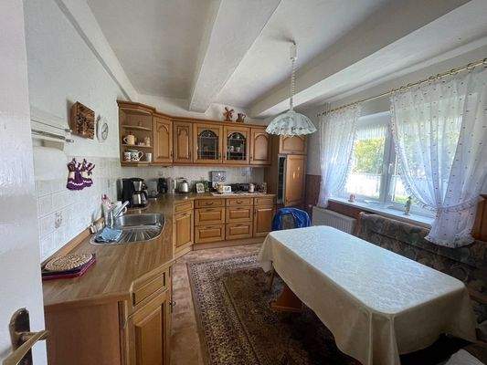 004020156800_302_328_03092024082919501