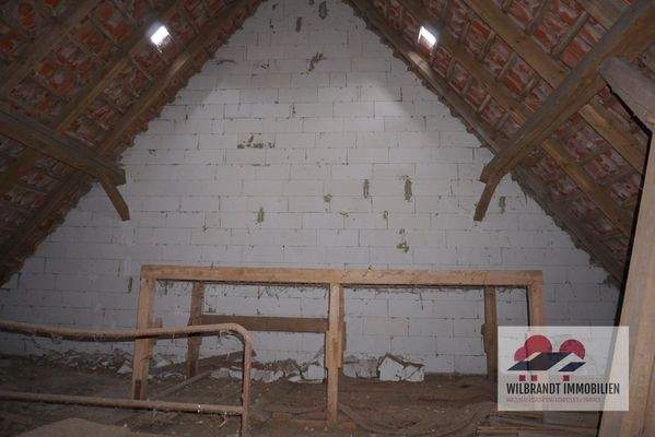 Brandmauer zum Nachbargebäude