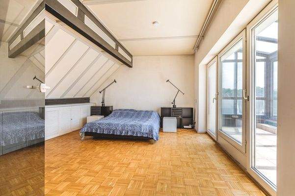 Schlafzimmer obere Ebene