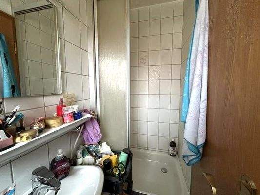 Wohnung3 im Obergeschoss_Badezimmer