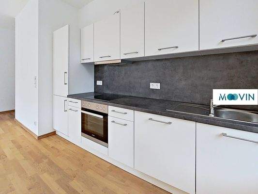 Voll ausgestattete Einbauküche