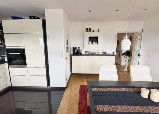 Küche und Essbereich (1)