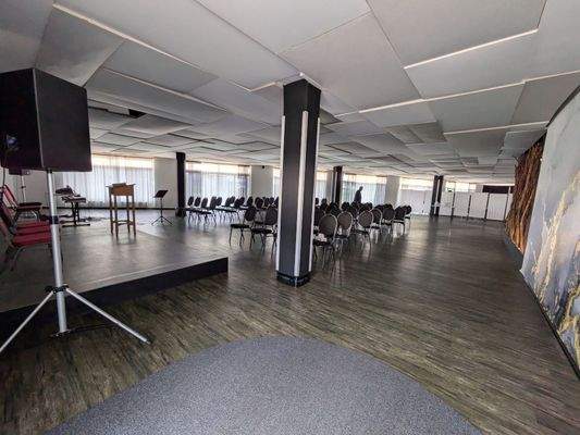 Vielseitige Gewerbefläche in Toplage von Bruchköbel (provisionsfrei)