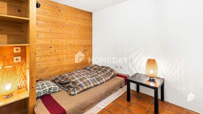 1. OG Schlafzimmer 1