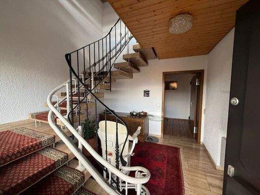 Treppenaufgang UG in EG