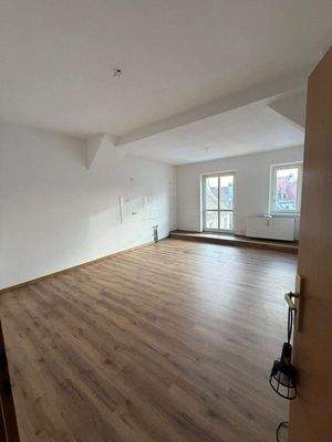 Wohnraum mit Küche.jpeg