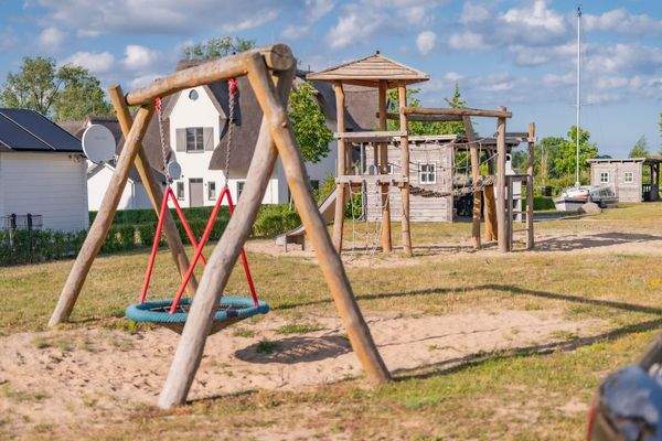 26-spielplatz1-landhaus am haff-a5-meerflair-immob