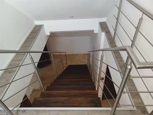 Hochwertige Massivholztreppe