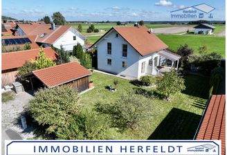 Sehr schönes Einfamilienhaus