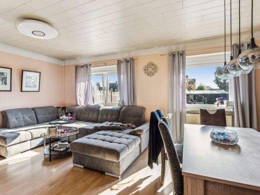 Wohn- und Essbereich