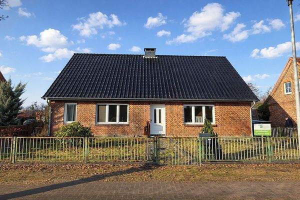 01 Vorderansicht.jpg