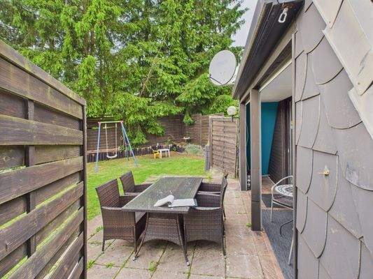 CAM01223G0-PR0125-STILL058