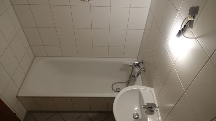 1001387e.JPG