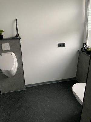 WC und Urinal