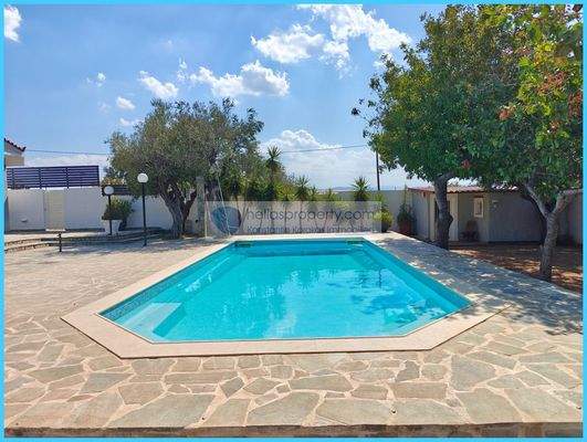 3a6023912f3f433aafa31073b8ff227b-original