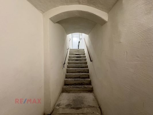 Aufgang Kellergewölbe