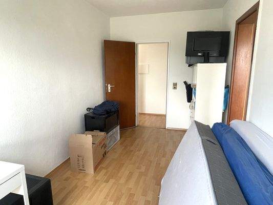 Kind/Gäste/Arbeiten 1   
mit Durchgang zu Kind/Gäste/Arbeiten 2