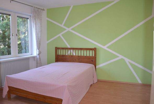 Weiteres gut nutzbares Zimmer