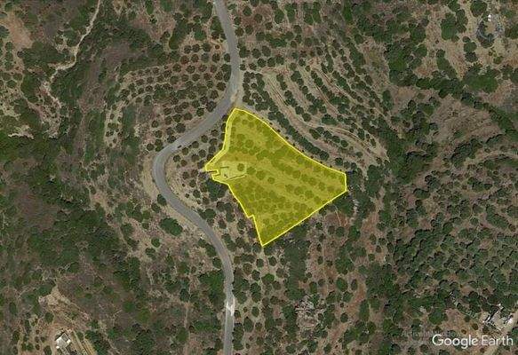 Kreta, Mochlos: Baugrundstück mit kleinem Steinhaus zu verkaufen