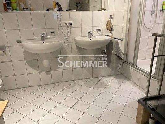 Erdgeschoss Badezimmer