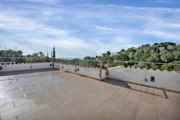 Top terrace in villa in Costa d'en Blanes 2