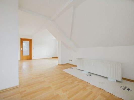 Wohnzimmer c (DG-Wohnung)