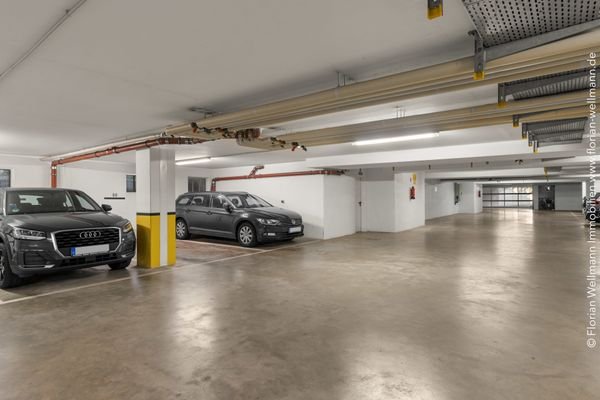 Tiefgaragenstellplatz