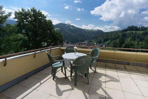 Großzügiger Panoramabalkon