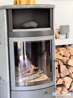 Ihr gemütlicher Kaminofen im Wohnbereich