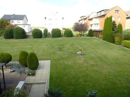 S-1316-Blick aus dem Küchenfenster.jpg