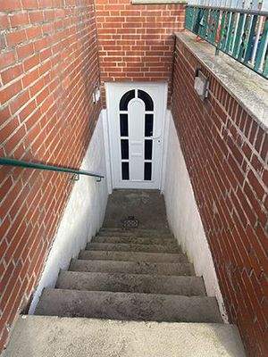 Kelleraussentreppe 