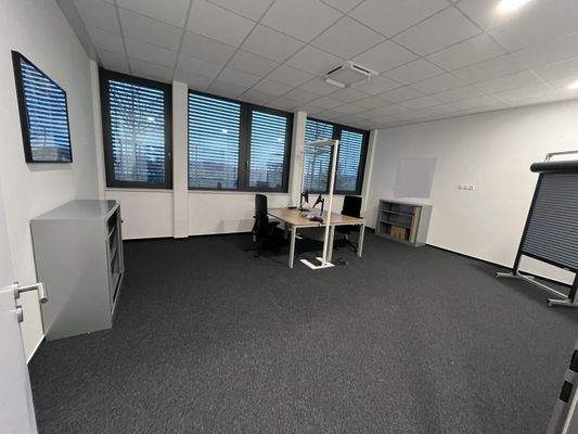 Büro 5.jpg