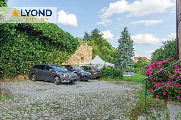 Stellplätze Innenhof