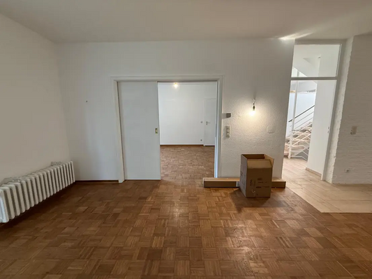 2b37f369-49d9-41e2-ae2a-315167c2e176-1961357364