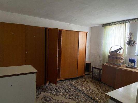 Wohnhaus EG Zimmer 2 Bild 1