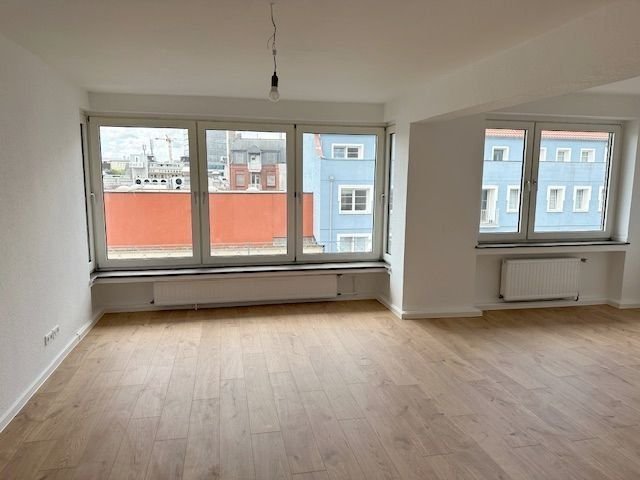 3 Zimmer Wohnung in Düsseldorf (Stadtmitte)