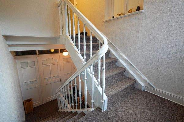 1. OG zu 2. OG Treppenhaus