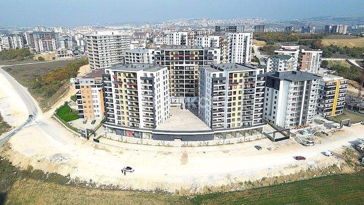 Elegant Real Estate in a Rich Featured Complex in Bursa Nilüfer